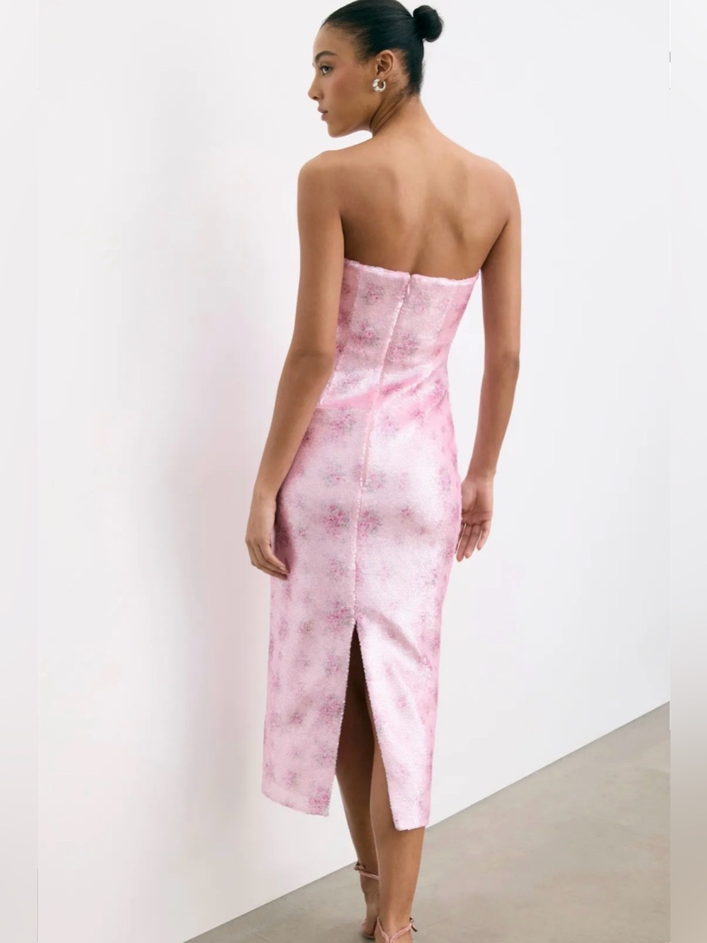 LoveShackFancy Stacia Sequin Dress
Strapless Pink Metallic Midi size 4 - Picture 7 of 14